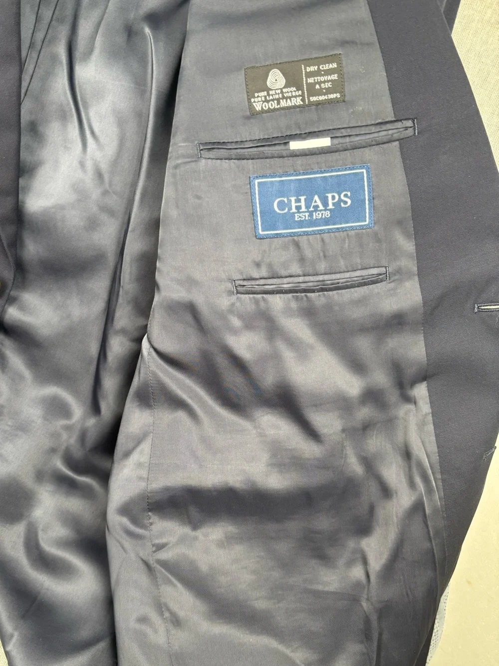 Chaps 100% Wool Navy Blue Sport Coat Blazer Gold Buttons Men’s Size 48 Regular